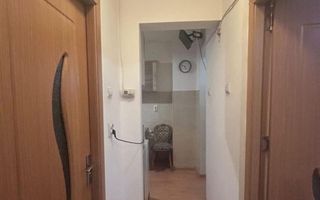 Apartament cu 2 camere decomandate, 50 mp, balcon. - Poză 1
