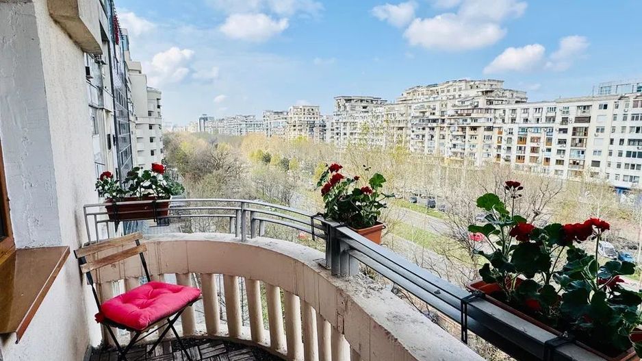 Apartament cochet cu 2 camere și vedere panoramică spre Palatul Parlamentului - Poză 8