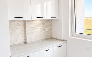 5 minute Metrou Berceni - Apartament 2 camere - Parcare - Piscina - Poză 5