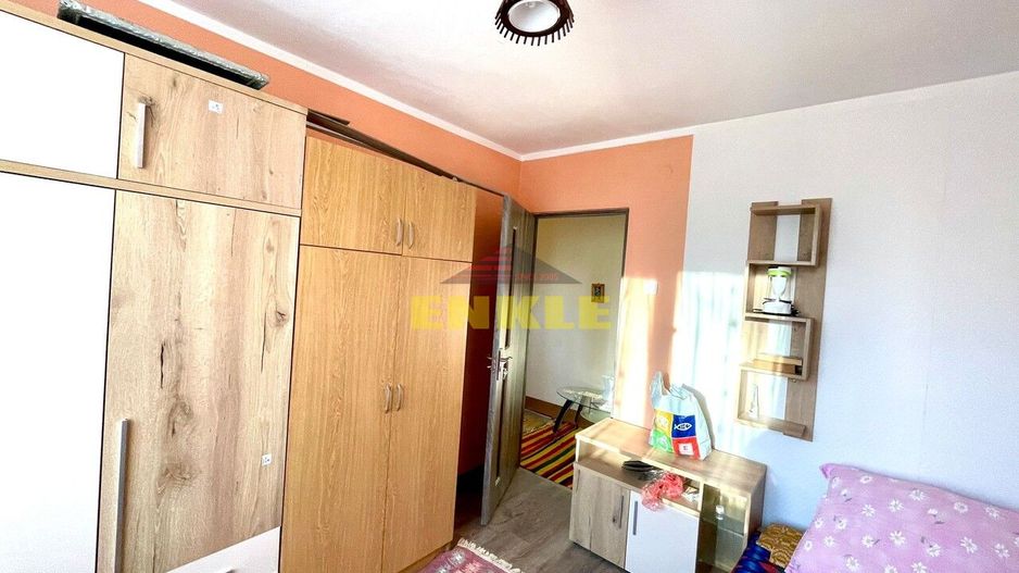 De vânzare apartament cu 4 camere decomandat, zona Bulevard - Poză 4