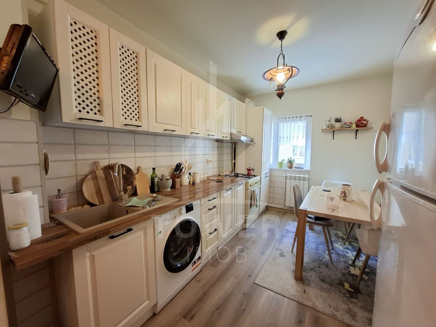 Apartament 2 camere, etaj 1, decomandat – de vânzare în Cisnădie, zona Aria - Poză 1