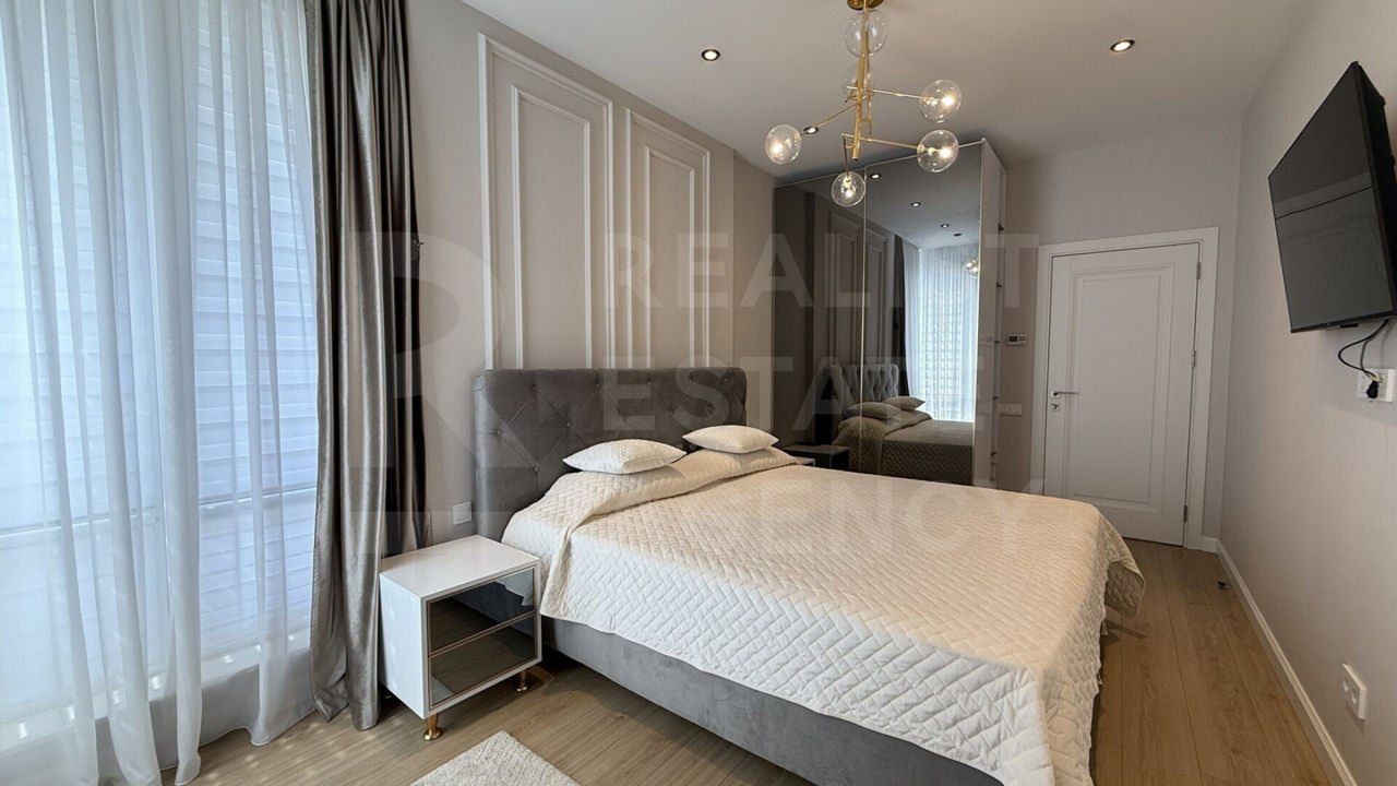 Chirie, apartament, 2 camere, str. Liviu Deleanu, Buiucani - Poză 1