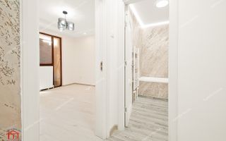 Vanzare apartament elegant cu 2 camere( Papadie) , etaj 4,105.000 EURO - Poză 4