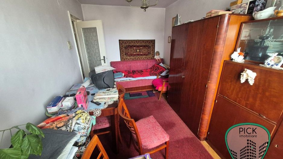 P 1231 - Apartament cu 3 camere în Târgu Mureș, Dâmbu Pietros, hol pătrat - Poză 4