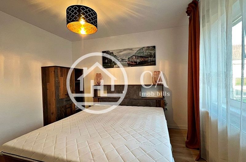 Apartament de închiriat cu 3 camere in zona Rogerius, Oradea - Poză 2