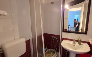 Vand apartament cu 4 camere aproape de centru - Poză 17