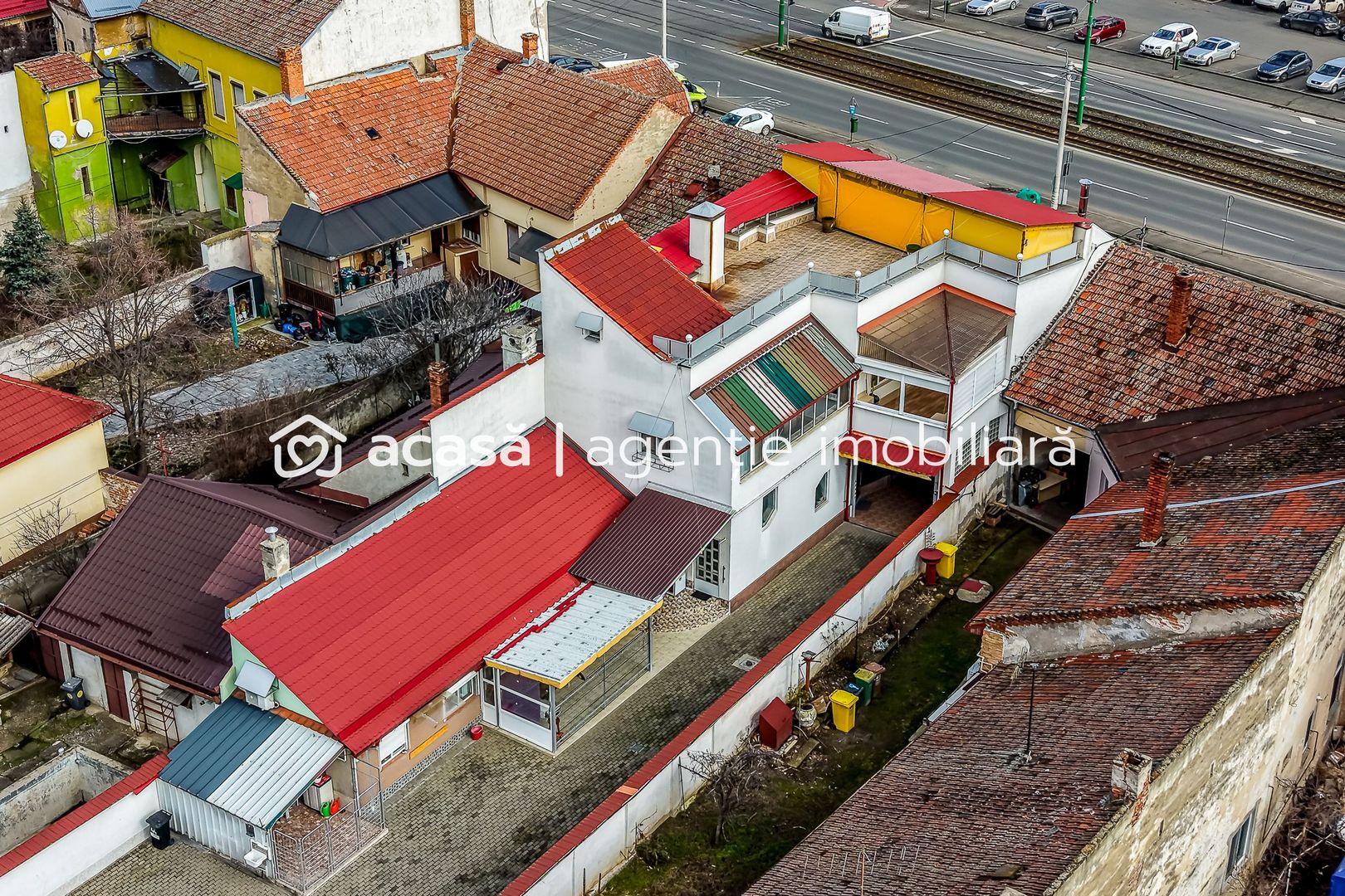 Spațiu comercial,  hala, si un penthouse în centrul Aradului Nou - Poză 3