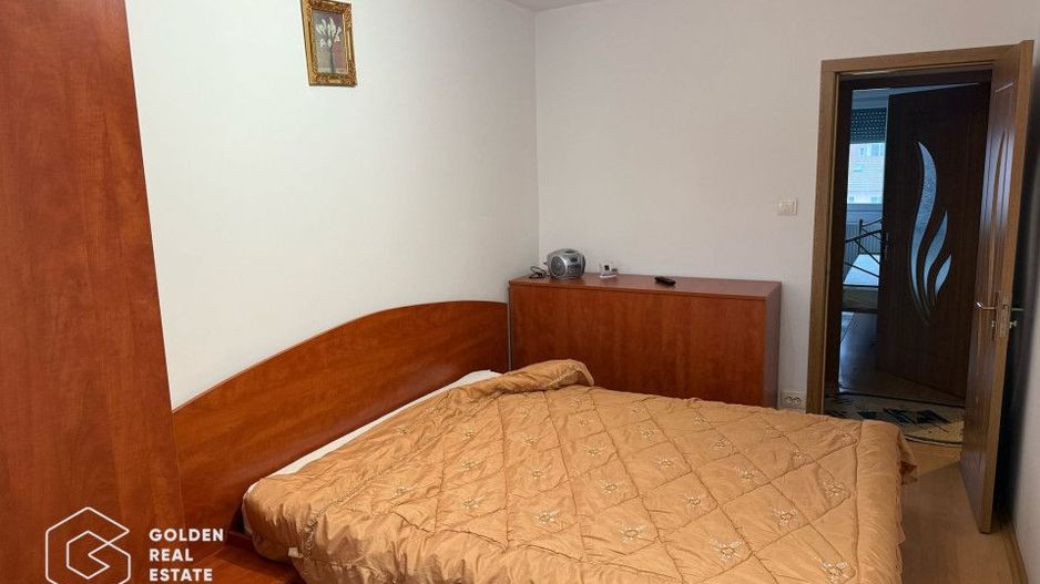 Apartament 3 camere, zona Vlaicu - Poză 2
