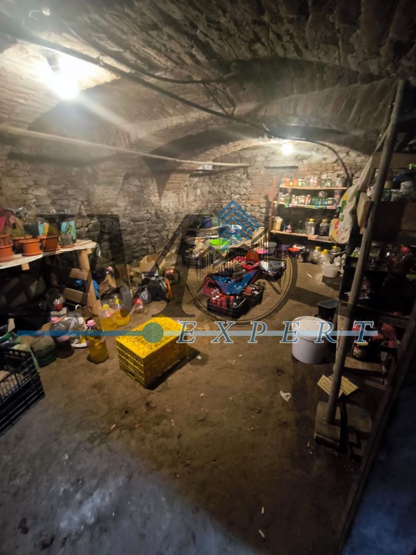 Casa de vanzare  In Rahau Sebes - Poză 8