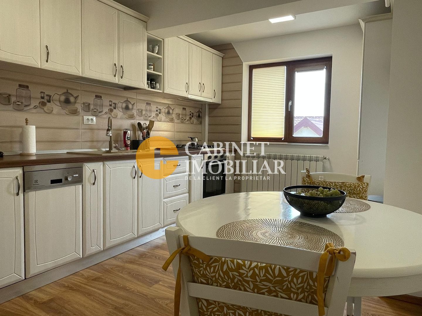 Apartament 3 Camere   - 130 MP -Bloc 2015 Nicolina- Cug - Poză 11