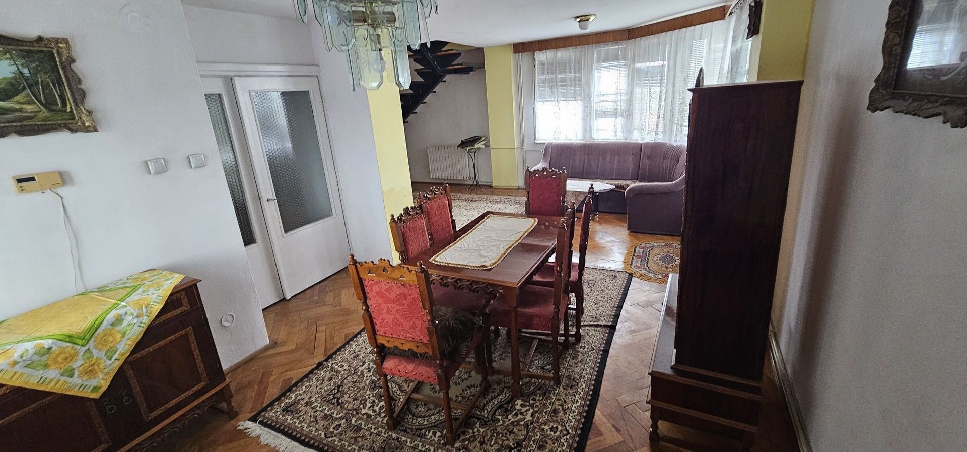 Vând apartament 4 camere  100 mp Satu Mare - Poză 1