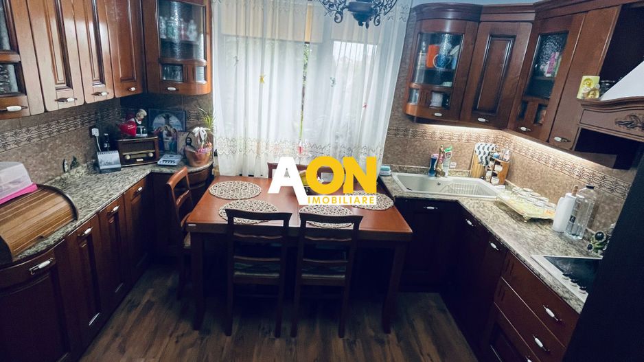 Casa Individuala, 5 Camere, Zona Lidl Cetate - Poză 5