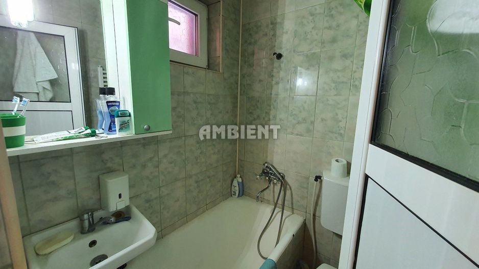 Apartament 3 camere, mobilat și utilat, zona Centru; - Poză 4