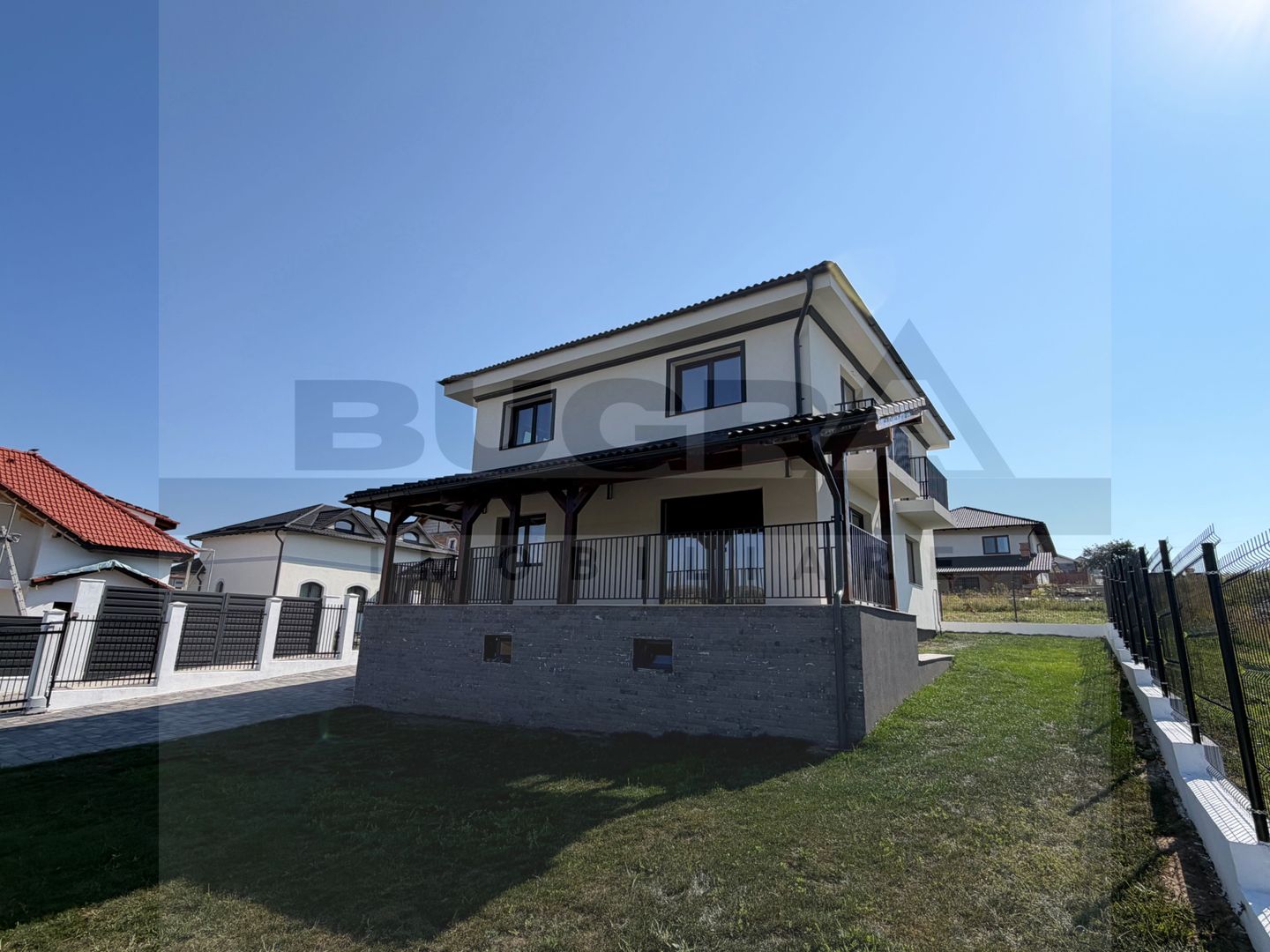 Casa individuala de 120mp, teren 500mp, finisata modern, zona Chinteni - Poză 1