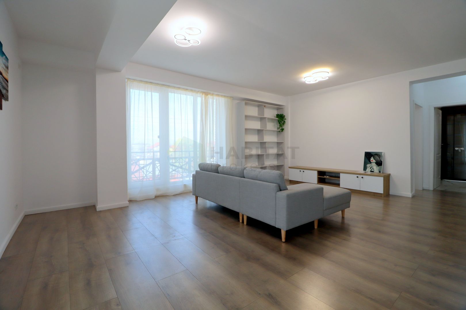 Mobilat | parcare optional | inchiriat | Comision 0 | 2 camere Tunari - Poză 10