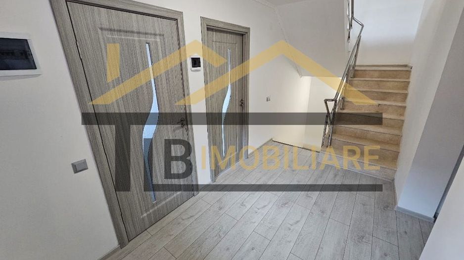 Casa cu 6 camere, 290mp, capacitate 14 persoane, Zona Cristesti - Poză 18