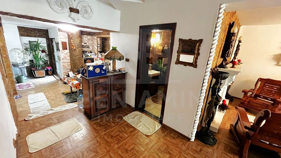 Casa Deosebita 3Camere 3Bai 1460mp Teren Garaj Piscina Bariera Valcii - Poză 10
