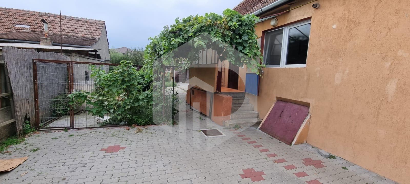 Casa de inchiriat | 2 Camere | Lazaret | 80mpu | Individuala |Pivnita - Poză 1