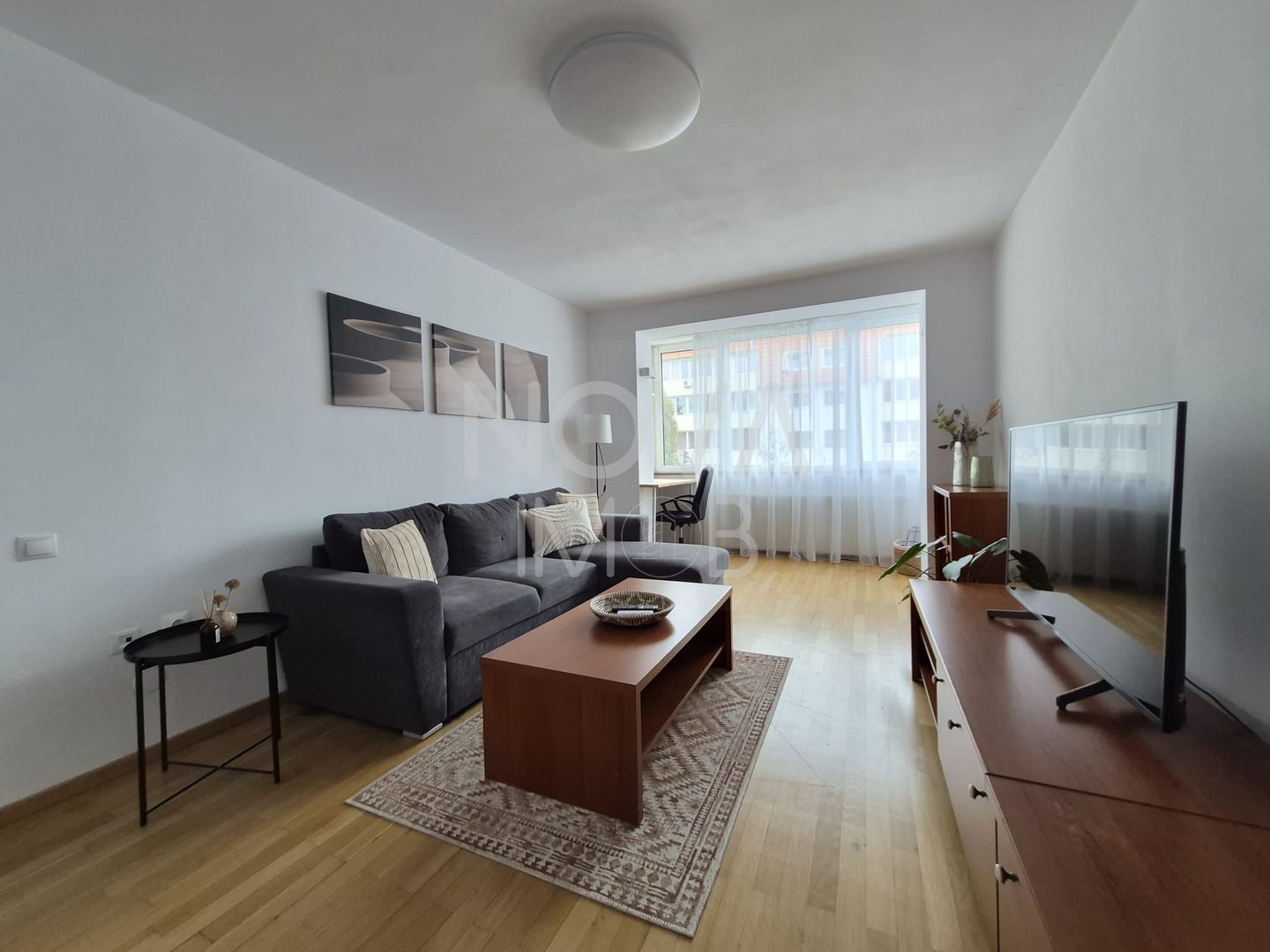 Apartament 3 camere,  Zona Centrala - Bulevardul Milea - Poză 1