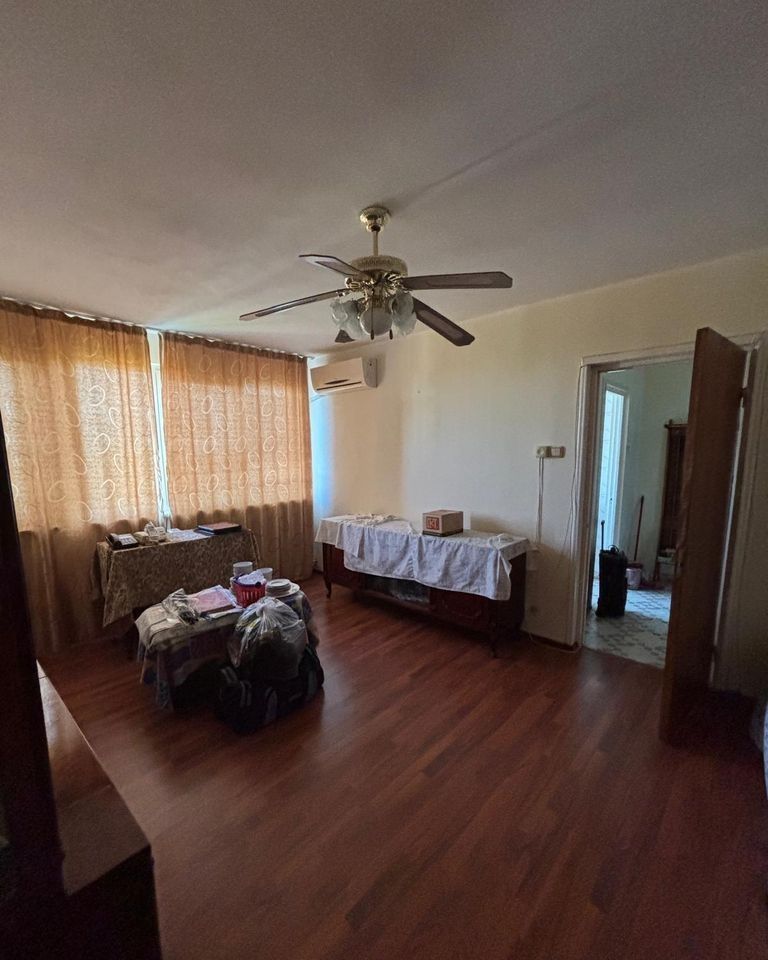 Apartament 3 camere. Centrala proprie. Bld. Brancoveanu. Zona Covasna. - Poză 5