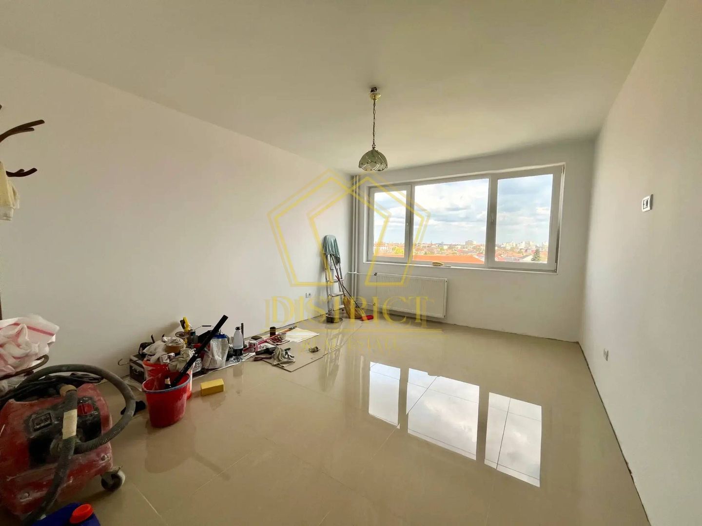 Apartament decomandat cu 2 camere | Recent renovat | Dâmbovița - Poză 3