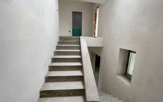 Casa rezidențială cu 7 camere, 3 băi, dressing, pivniță – Sura Mica - Poză 19