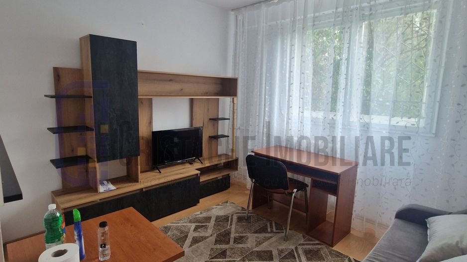 350 € | 2 camere | metrou 10 min. | igenizat - Poză 1