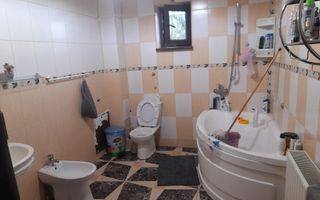 Casă Miroslava, în spatele Family Market – 167 mp utili, 7 camere, construcție 2007 - Poză 7