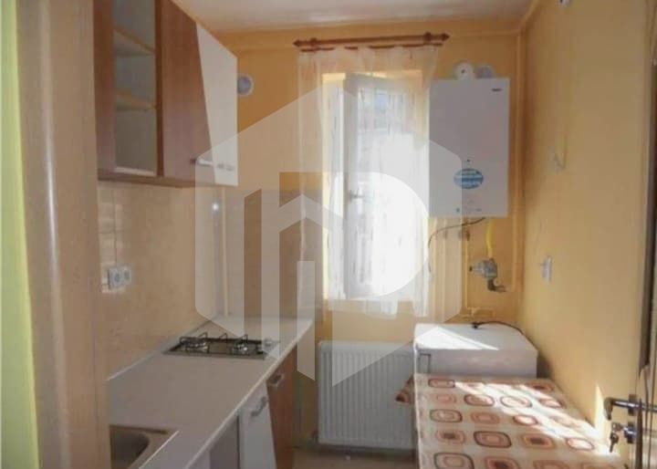 Garsoniera Alma zona Turnisor strada Frunzei Etajul 1 - Poză 5