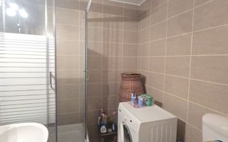 Apartament generos cu 4 camere, situat în zona Poligon. - Poză 4