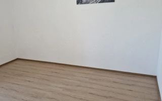 Garsonieră Titan, etaj 4, bloc reabilitat, preț negociabil - Poză 9