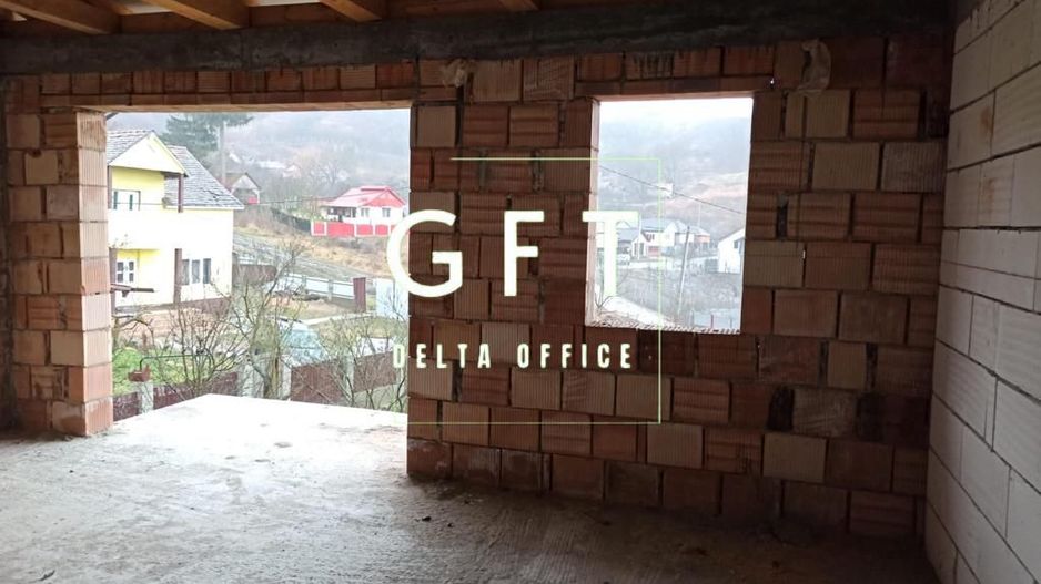 Casa la rosu 212 mp-terasa 25 mp-balcon 11 mp-teren 1034 mp-Teaca - Poză 3