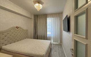 Apartament 2 camere open-space Royal Town Copou - Poză 6
