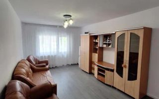 3 camere decomandat renovat zona Mircea cel Batran - Poză 5