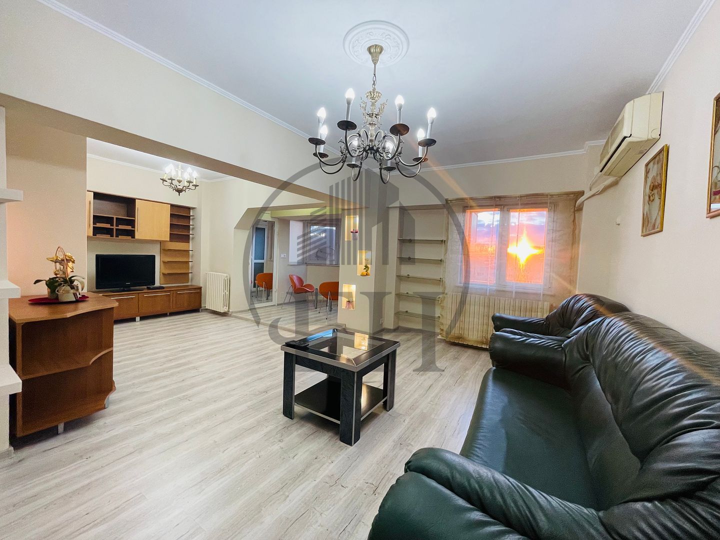 SOLD / VANDUT Apartament 3 camere de vanzare Constanta Mircea cel Batran - Poză 2