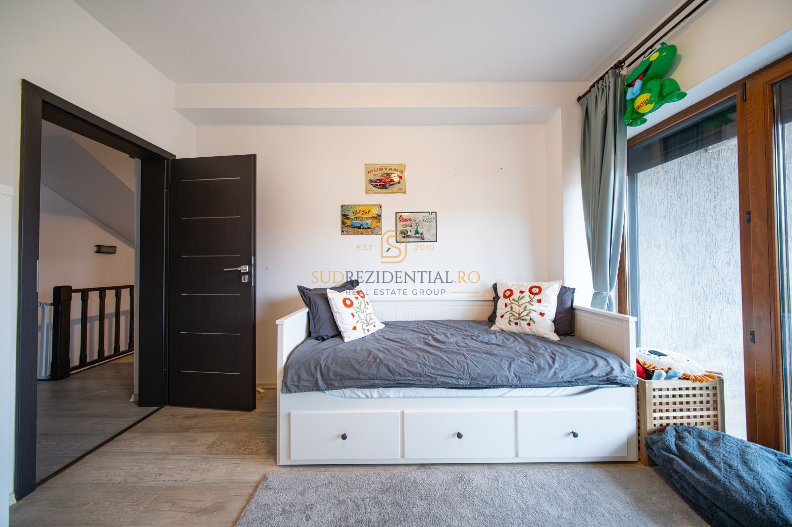 Casa tip duplex cu independenta energetica, Comuna Berceni, Ilfov - Poză 11