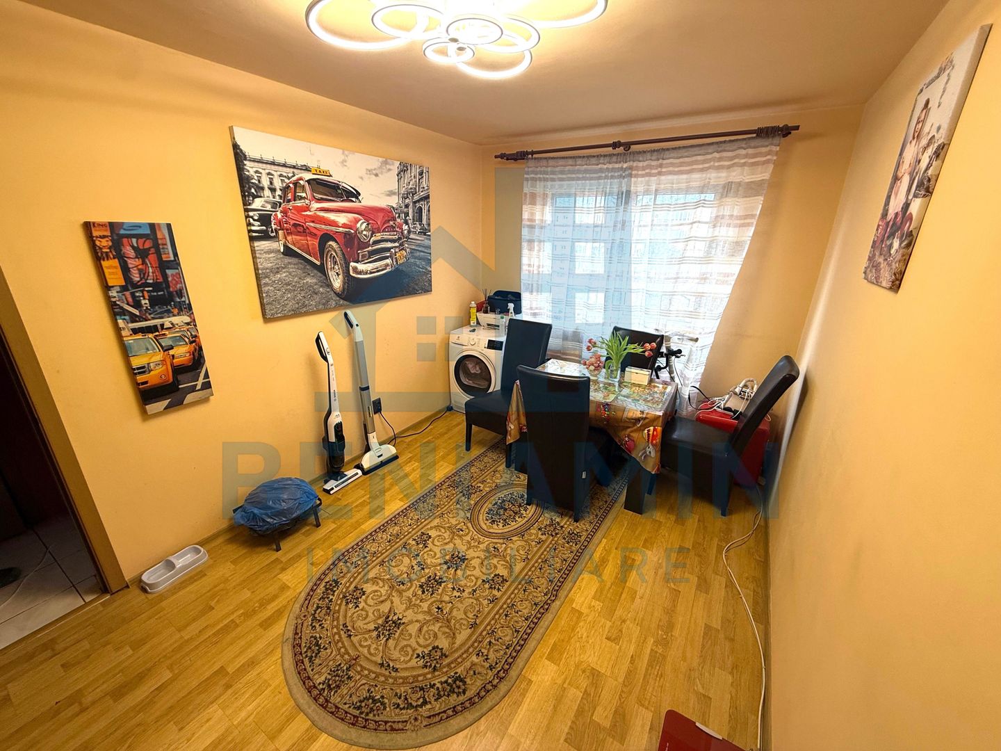 3 camere - etaj 3 - 41mp - centrala - Florilor - Poză 1