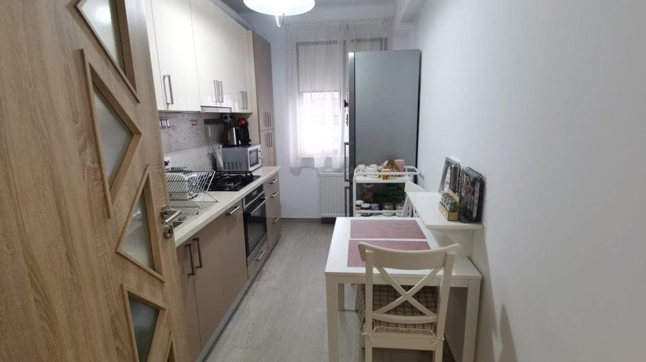 APARTAMENT ELEGANT CU LOC PARCARE ZONA PARCUL CIRCULUI - Poză 4
