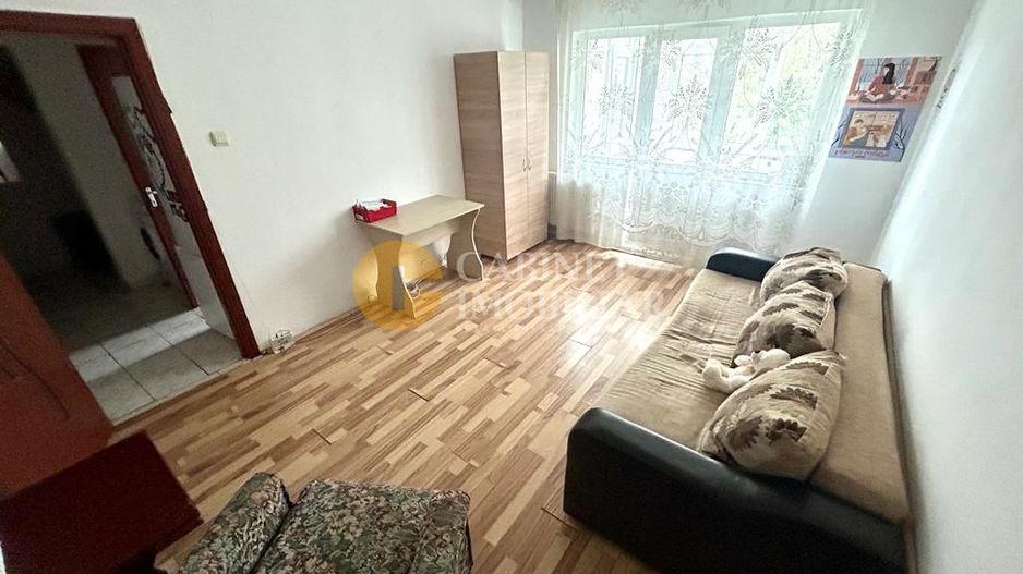 Etaj intermediar, 2 camere, 48 mp zona Mircea cel Batran - Poză 1
