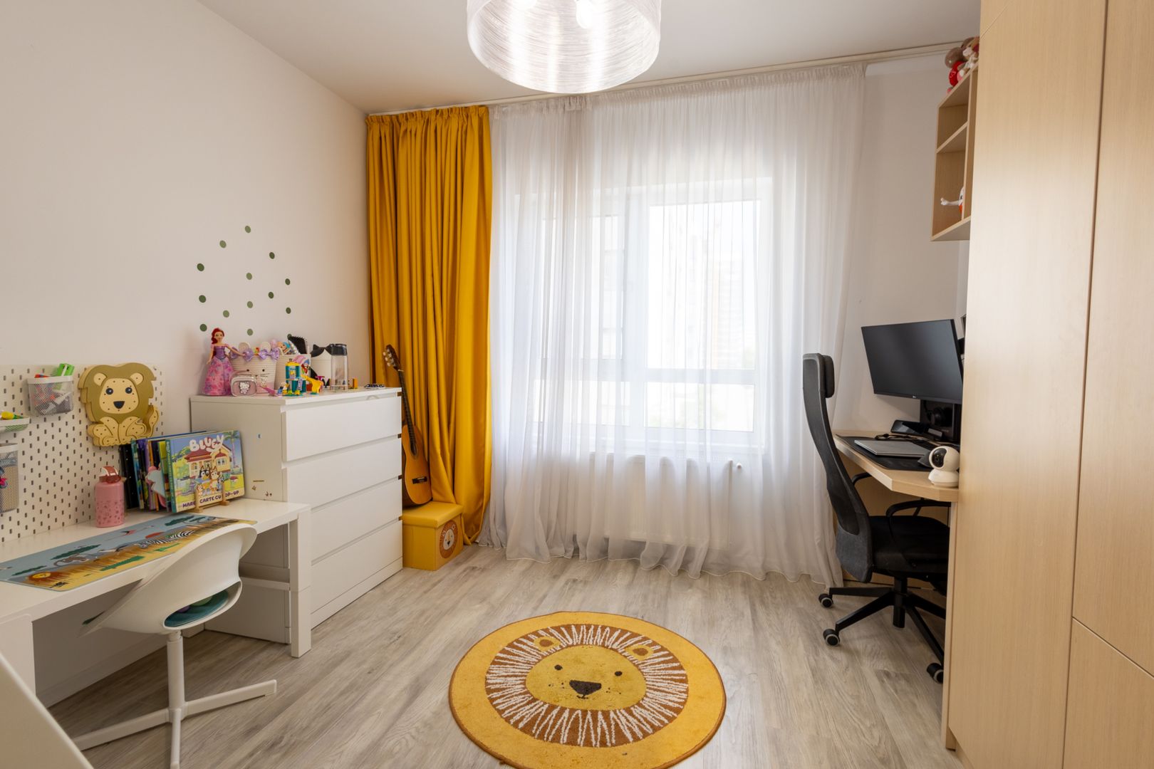 Apartament 3 camere, 71 mp | 2 băi | 2 locuri de parcare subterane | - Poză 6