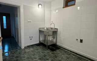 De inchiriat vila cu priveliste spectaculoasa - ideal spatiu comercial - Poză 20
