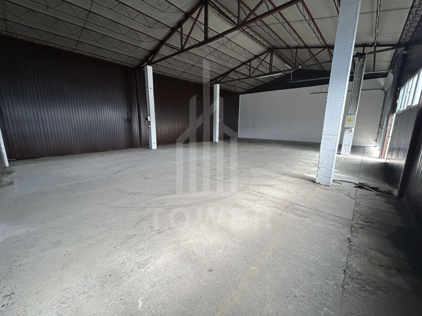 Hală 212 mp de închiriat - Poză 4