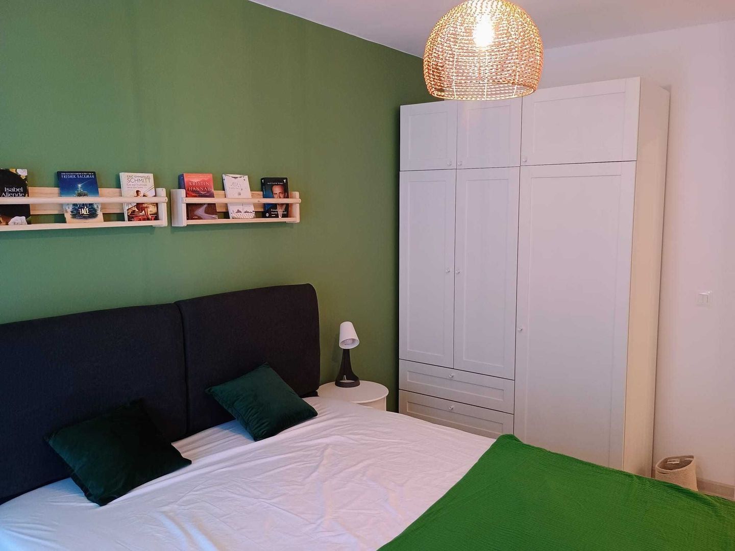 Inchiriere apartament 2 camere Hils Brauner, parcare inclusa - Poză 2