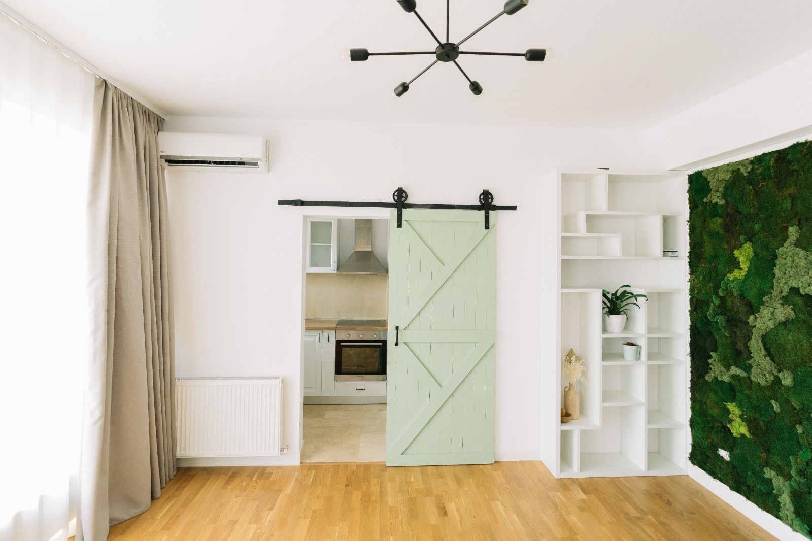4 CAMERE || PENTRU INVESTITIE || DOMENII - Poză 6