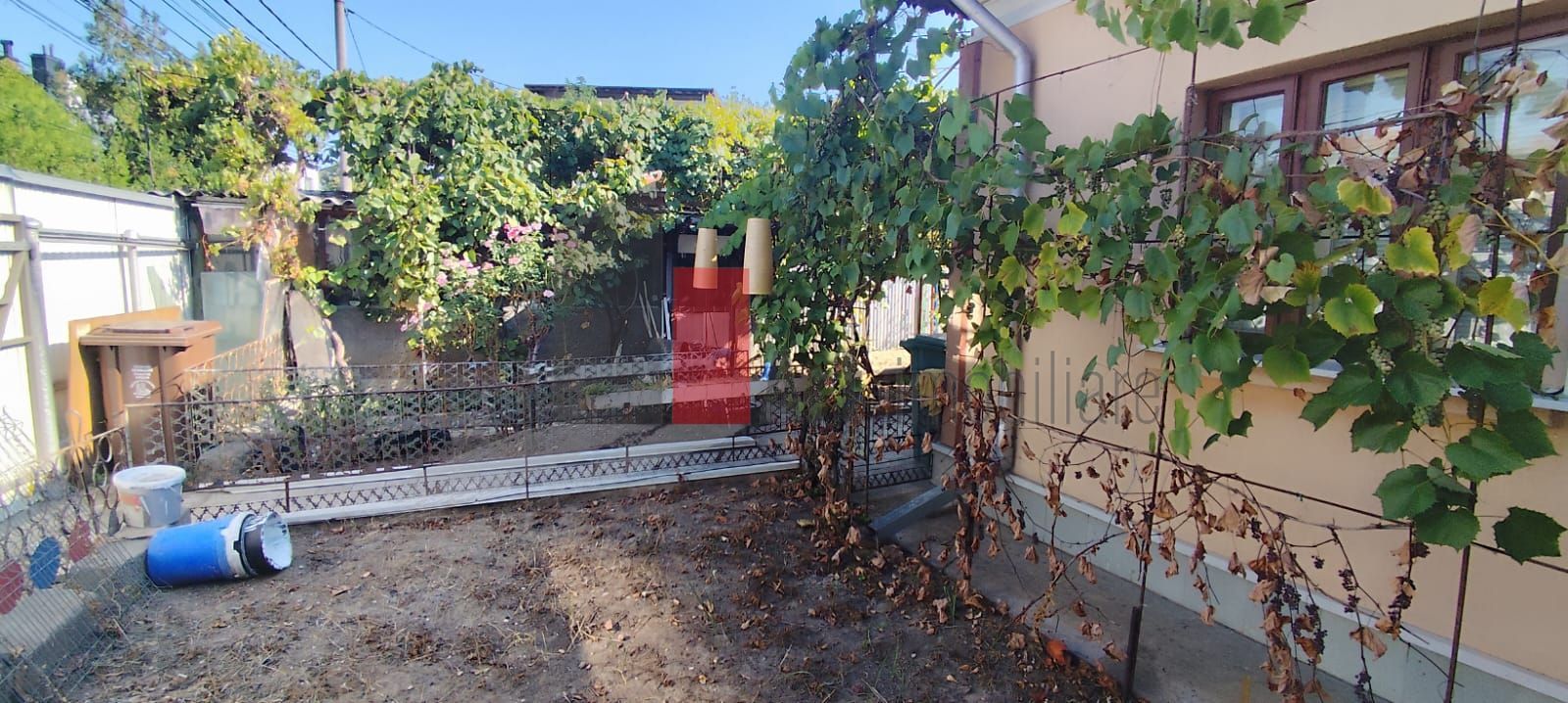 Casa de vanzare + teren in zona Jiului (Bucurestii Noi) - Poză 2