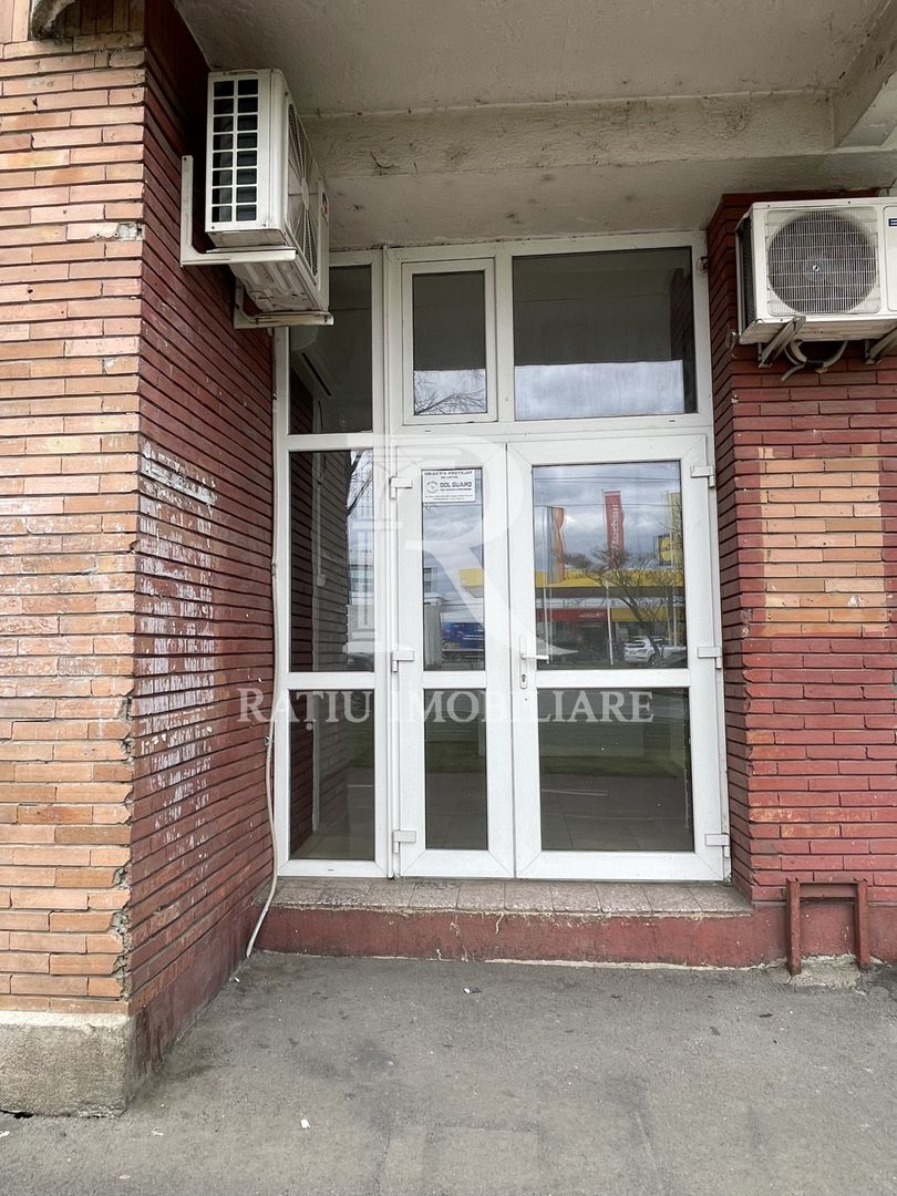 Spatiu comercial de inchiriat | Zona Lotus | Oradea - Poză 1