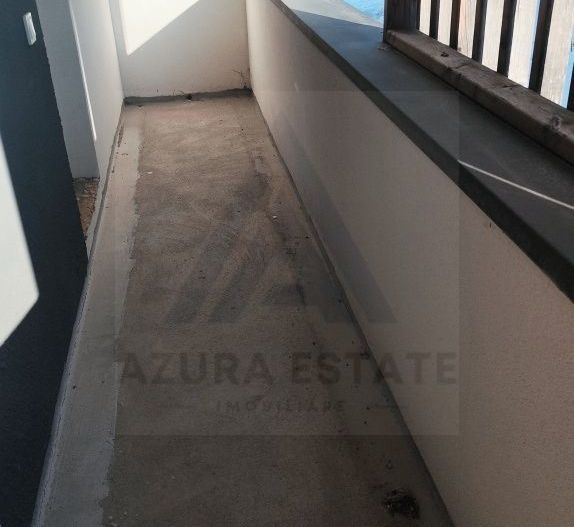 Apartament 3 camere etaj 1 cu 2 balcoane parcare privata in Cisnadie - Poză 3