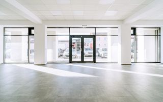 Spatiu comercial de inchiriat la Eas Clujului, Oradea - Poză 2