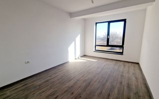 Apartament cu 3 camere de vanzare, Bloc Nou - Poză 3