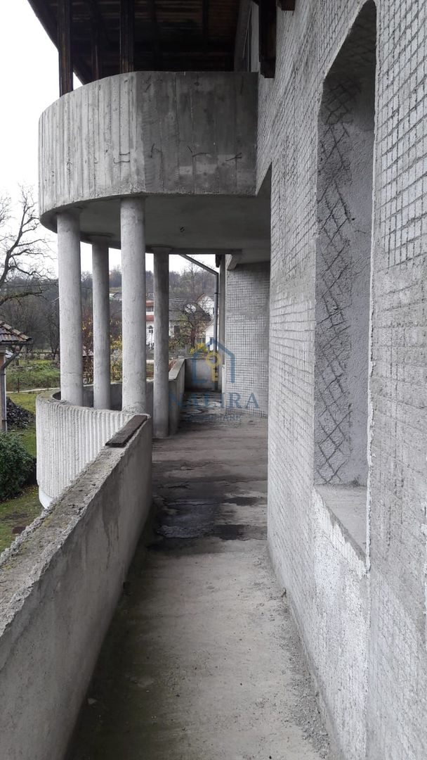 Casă în Buciumi - Poză 6